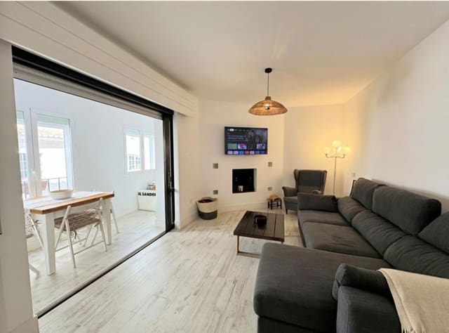 2 soveværelse Lejlighed til salg i Puerto Banus, Marbella - € 549.000 (Ref: 10020547)