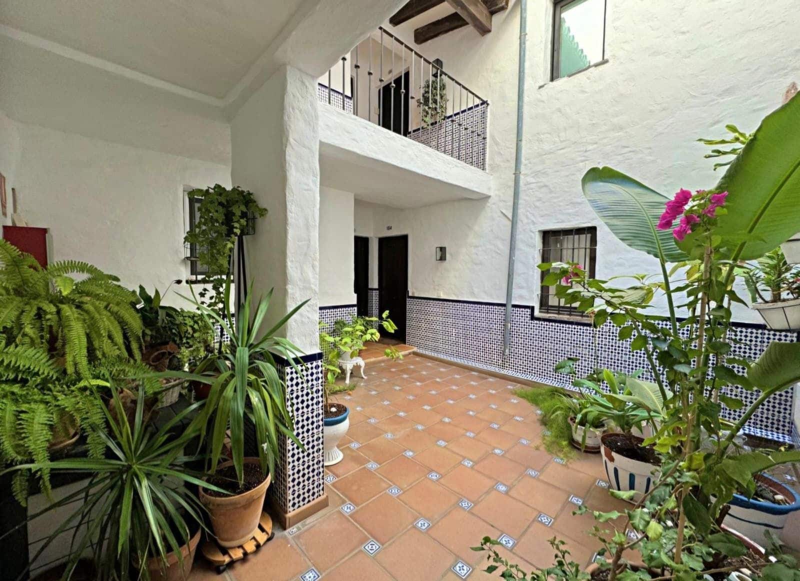 2 soveværelse Lejlighed til salg i Puerto Banus - € 549.000 (Ref: 10020547)