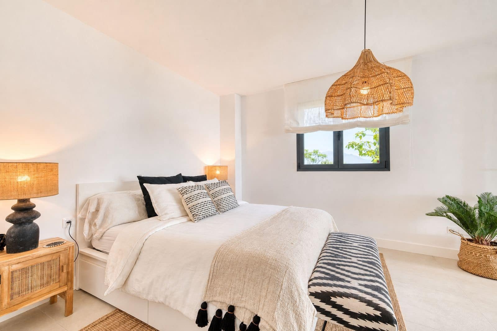 3 sovrum Lägenhet till salu i La Duquesa / Puerto de la Duquesa - 695 000 € (Ref: 10020549)