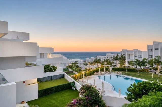 3 sovrum Lägenhet till salu i La Duquesa / Puerto de la Duquesa, Manilva - 695 000 € (Ref: 10020549)