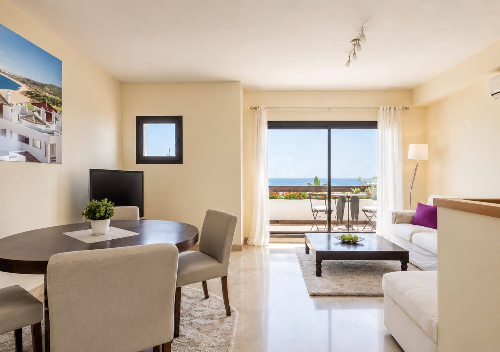 3 bedroom Semi-detached Villa for sale in La Alcaidesa - € 630,000 (Ref: 10020550)