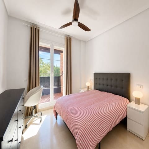 3 soveværelse Lejlighed til salg i Los Arqueros, Benahavís - € 459.000 (Ref: 10020551)