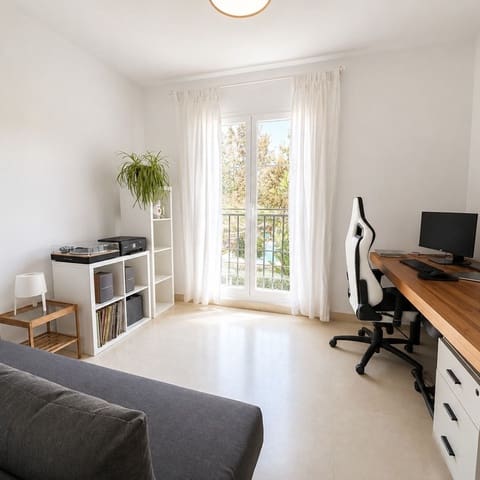 3 soveværelse Lejlighed til salg i Los Arqueros, Benahavís - € 459.000 (Ref: 10020551)