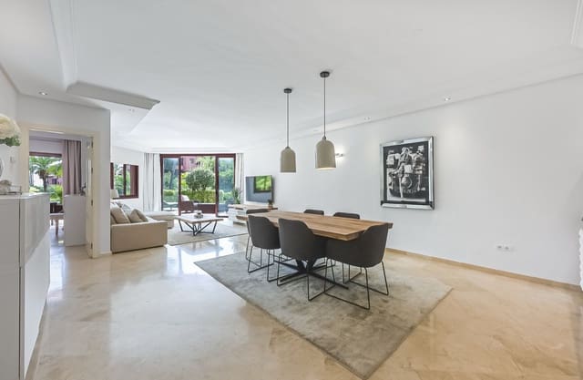 2 quarto Apartamento para venda em Guadalmansa, Estepona - 895 000 € (Ref: 10020553)