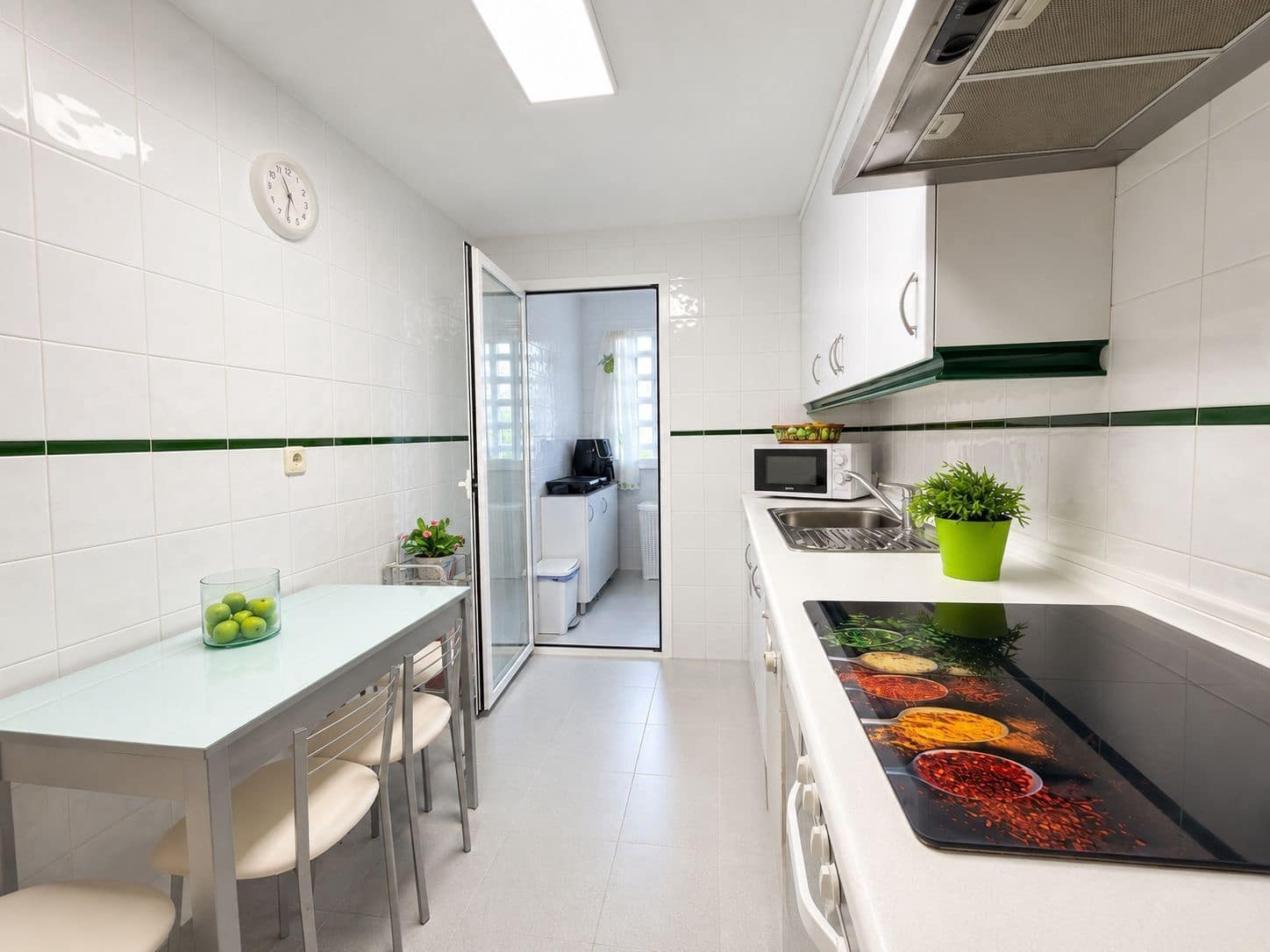 Apartamento de 2 habitaciones en Marbella en venta - 450.000 € (Ref: 10020554)