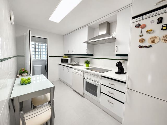 Apartamento de 2 habitaciones en Marbella en venta - 450.000 € (Ref: 10020554)