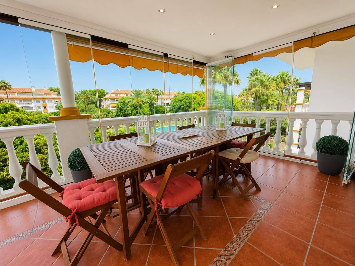 Apartamento de 2 habitaciones en Marbella en venta - 450.000 € (Ref: 10020554)