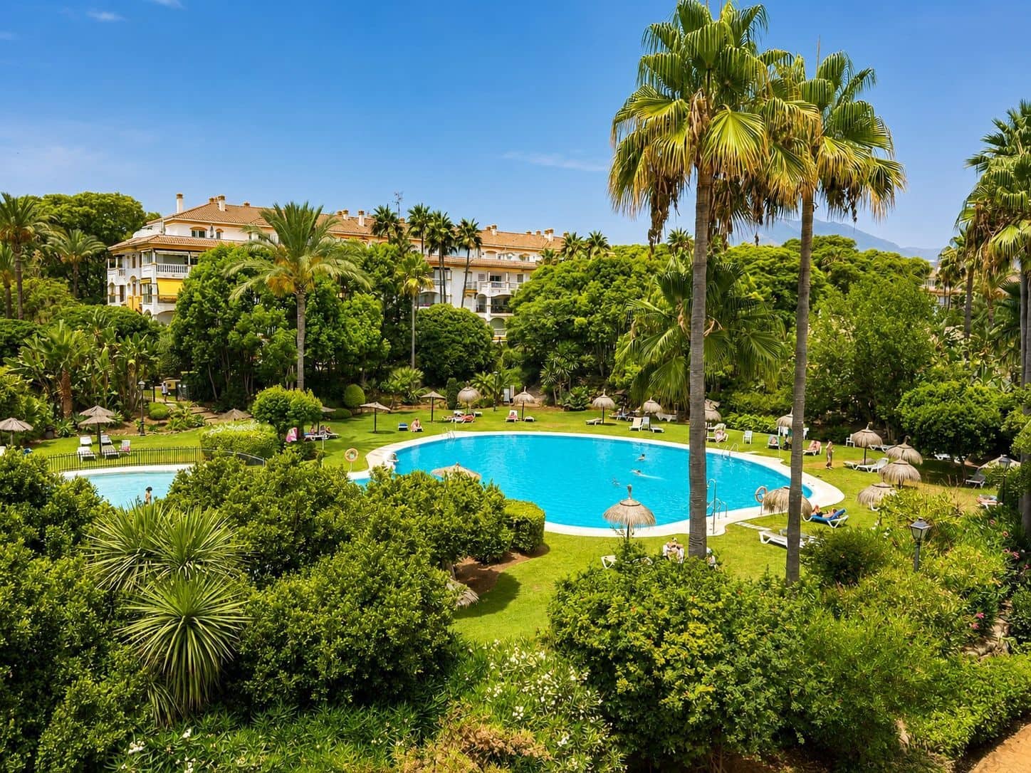 Apartamento de 2 habitaciones en Marbella en venta - 450.000 € (Ref: 10020554)