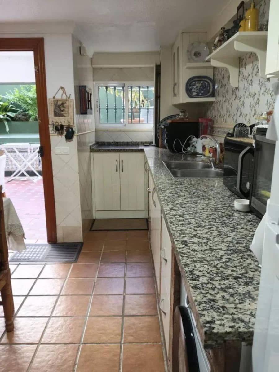 1 chambre Appartement à vendre à Torreguadiaro - 325 000 € (Ref: 10020555)