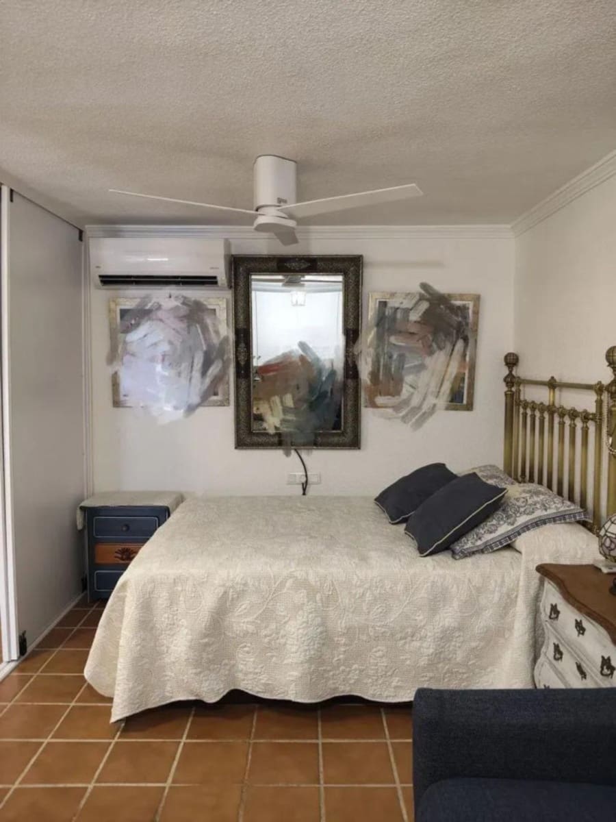 1 chambre Appartement à vendre à Torreguadiaro - 325 000 € (Ref: 10020555)