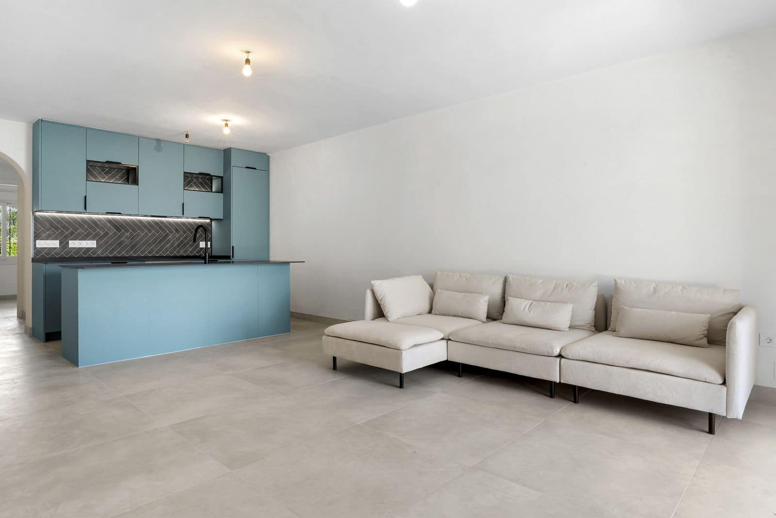 3 sypialnia Apartament na sprzedaż w Nueva Andalucia - 875 000 € (Ref: 10020557)