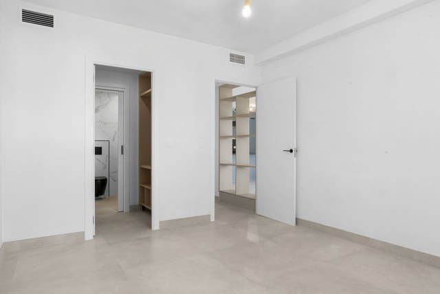 3 sypialnia Apartament na sprzedaż w Nueva Andalucia, Marbella - 875 000 € (Ref: 10020557)