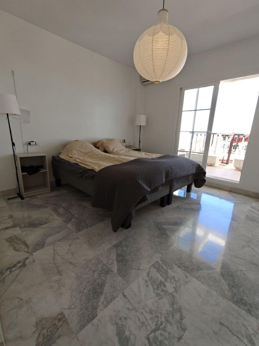 3 bedroom Penthouse for sale in Benalmadena Costa - € 675,000 (Ref: 10020558)