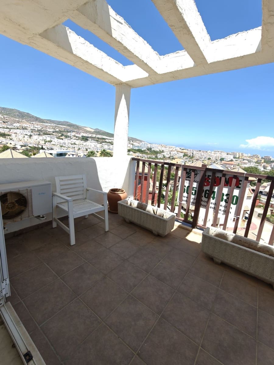3 bedroom Penthouse for sale in Benalmadena Costa - € 675,000 (Ref: 10020558)
