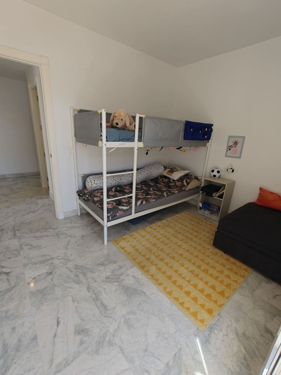 3 bedroom Penthouse for sale in Benalmadena Costa - € 675,000 (Ref: 10020558)