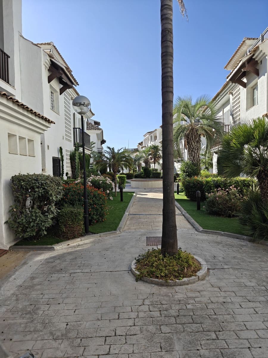 3 bedroom Penthouse for sale in Benalmadena Costa - € 675,000 (Ref: 10020558)