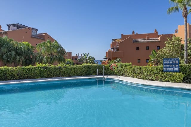 2 bedroom Apartment for sale in Buenas Noches, Estepona - € 359,000 (Ref: 10020560)