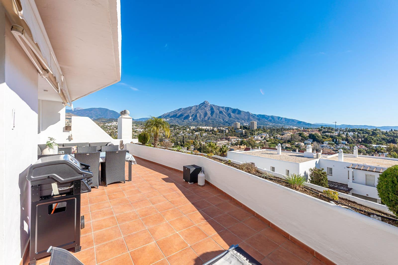 2 camera da letto Appartamento in vendita in Nueva Andalucia - 795.000 € (Rif: 10020561)