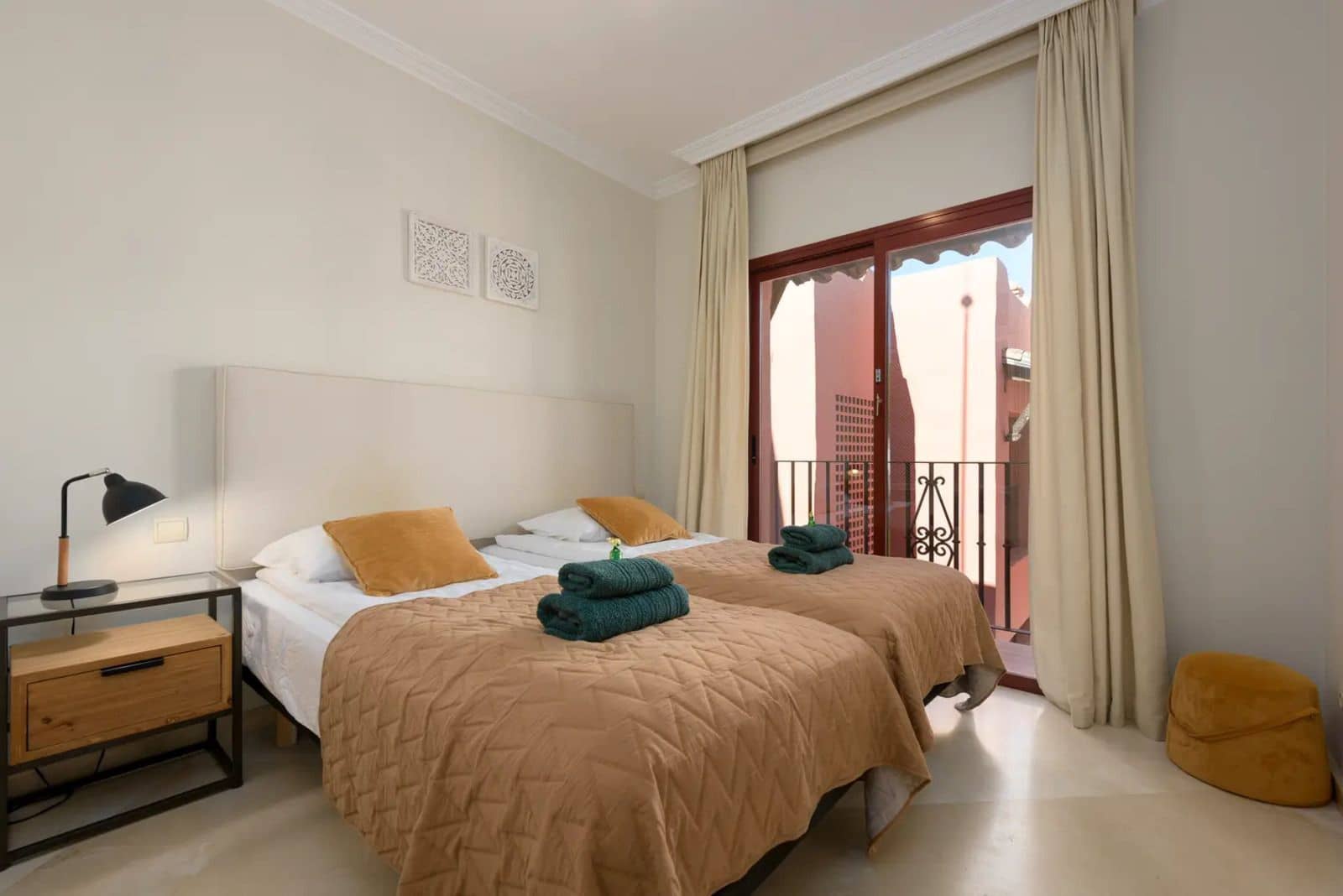 2 slaapkamer Appartement te koop in Elviria - € 549.000 (Ref: 10020564)