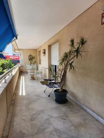 2 soveværelse Lejlighed til salg i Puerto Banus, Marbella - € 640.000 (Ref: 10020565)