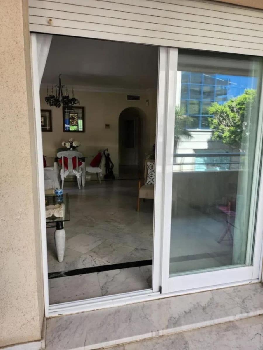 2 soveværelse Lejlighed til salg i Puerto Banus - € 640.000 (Ref: 10020565)