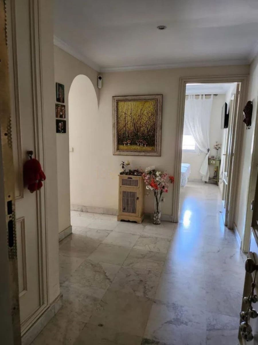 2 soveværelse Lejlighed til salg i Puerto Banus - € 640.000 (Ref: 10020565)