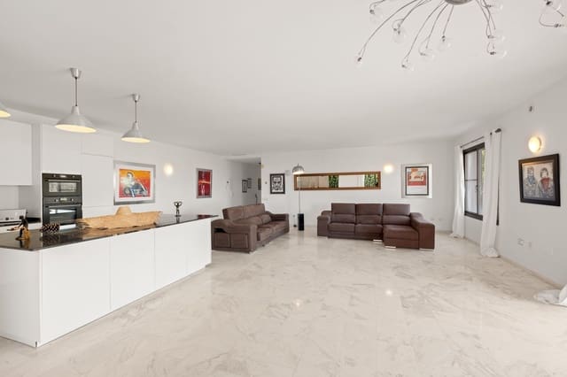 2 bedroom Apartment for sale in La Mairena, Ojen - € 495,000 (Ref: 10020566)
