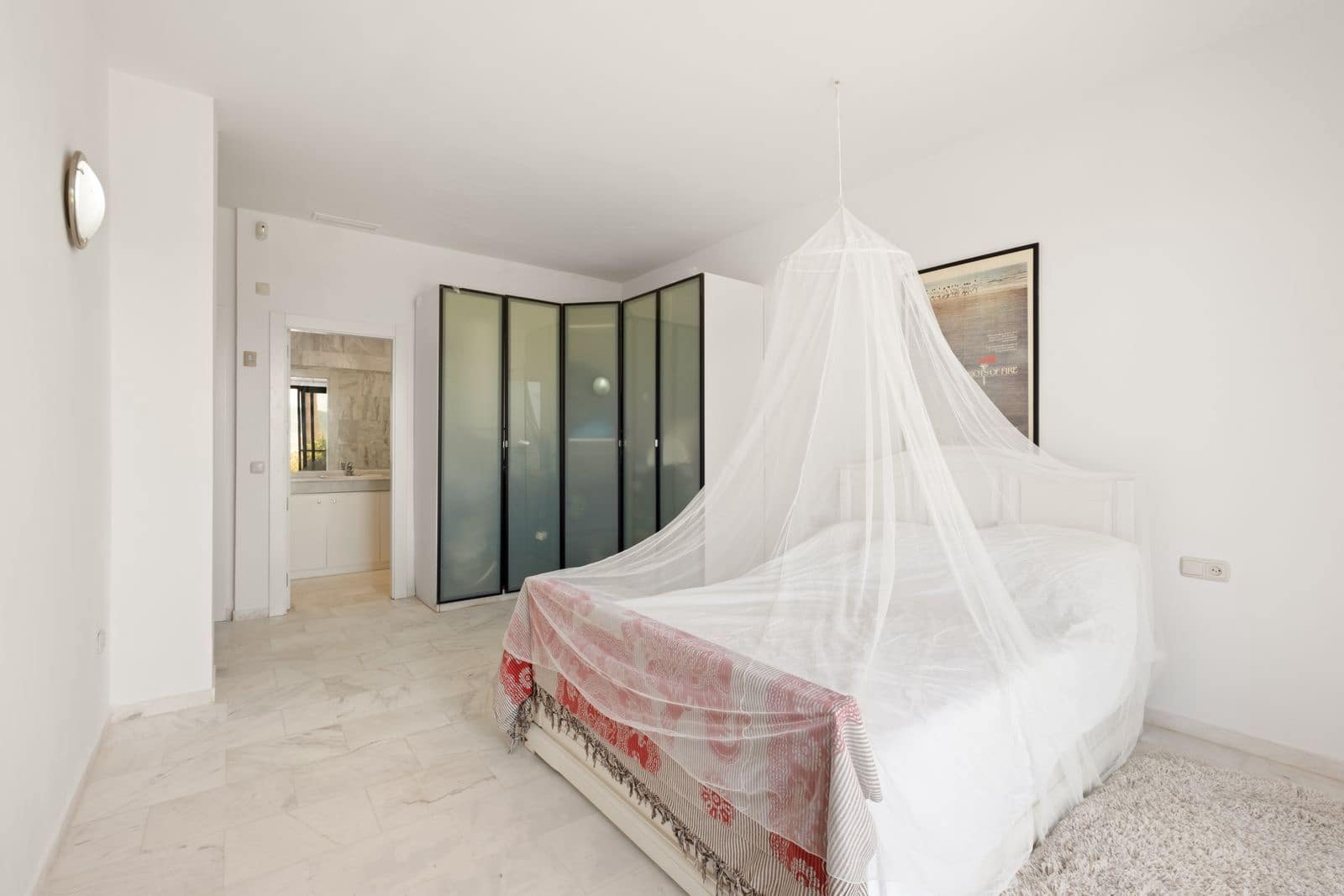 2 bedroom Apartment for sale in La Mairena - € 495,000 (Ref: 10020566)