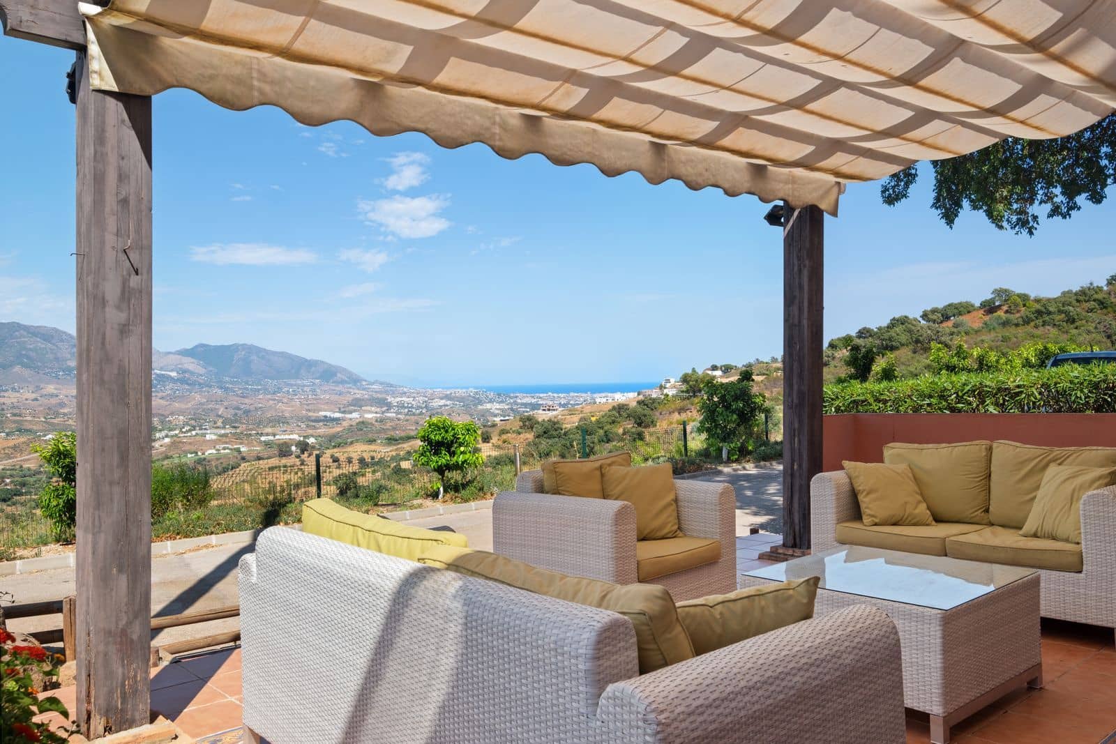 2 bedroom Apartment for sale in La Mairena - € 495,000 (Ref: 10020566)