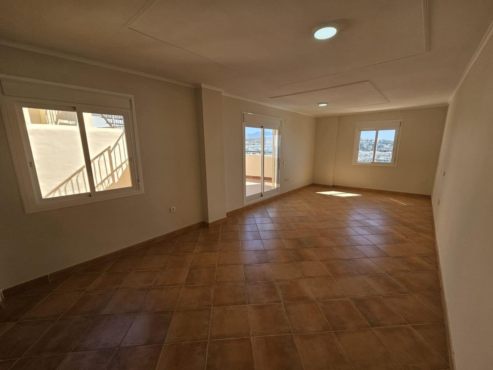 4 slaapkamer Huis te koop in La Cala de Mijas - € 500.000 (Ref: 10020570)