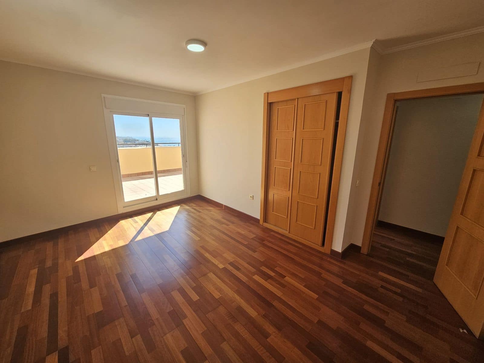 4 slaapkamer Huis te koop in La Cala de Mijas - € 500.000 (Ref: 10020570)