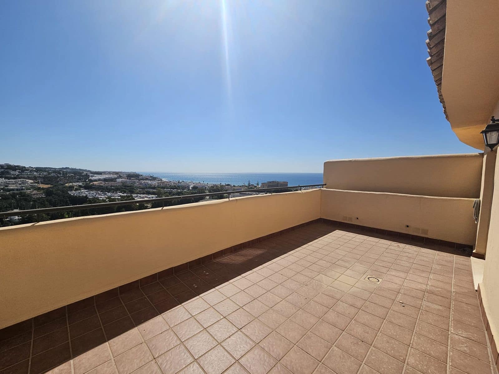 4 slaapkamer Huis te koop in La Cala de Mijas - € 500.000 (Ref: 10020570)