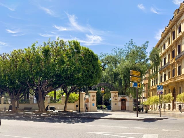 4 quarto Apartamento para venda em La Malagueta, Málaga cidade - 699 000 € (Ref: 10020571)