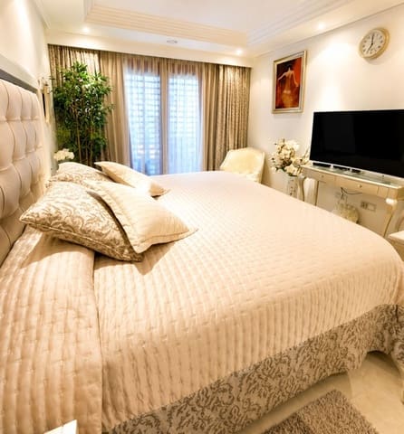 2 Zimmer Apartment zu verkaufen in Estepona - 750.000 € (Ref: 10020573)