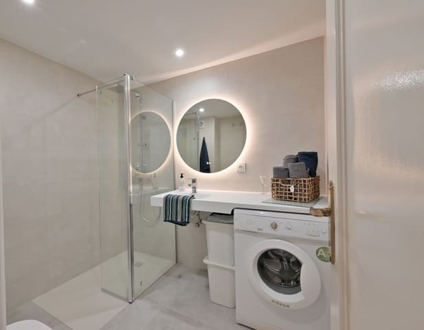 2 bedroom Apartment for sale in Calahonda, Mijas - € 381,000 (Ref: 10020574)