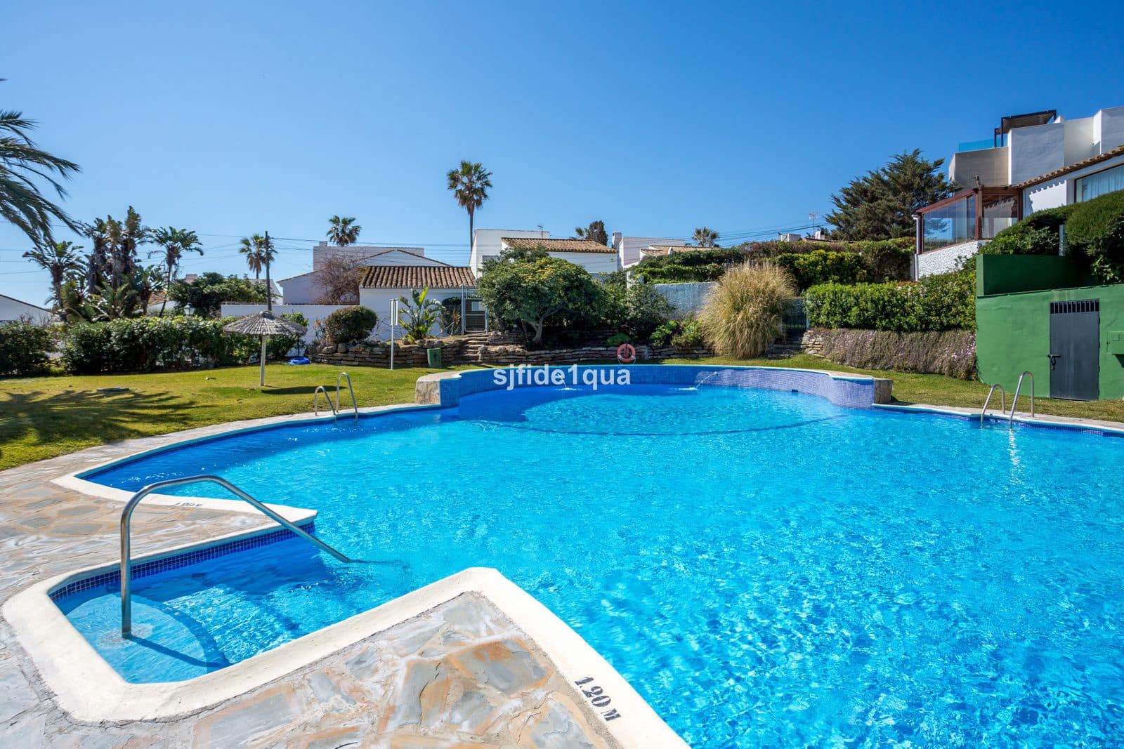 3 sovrum Villa till salu i Bahia Dorada - 850 000 € (Ref: 10020575)