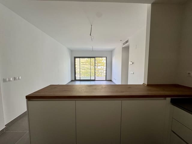 2 bedroom Apartment for sale in Benalmadena Costa, Benalmádena - € 699,000 (Ref: 10020576)