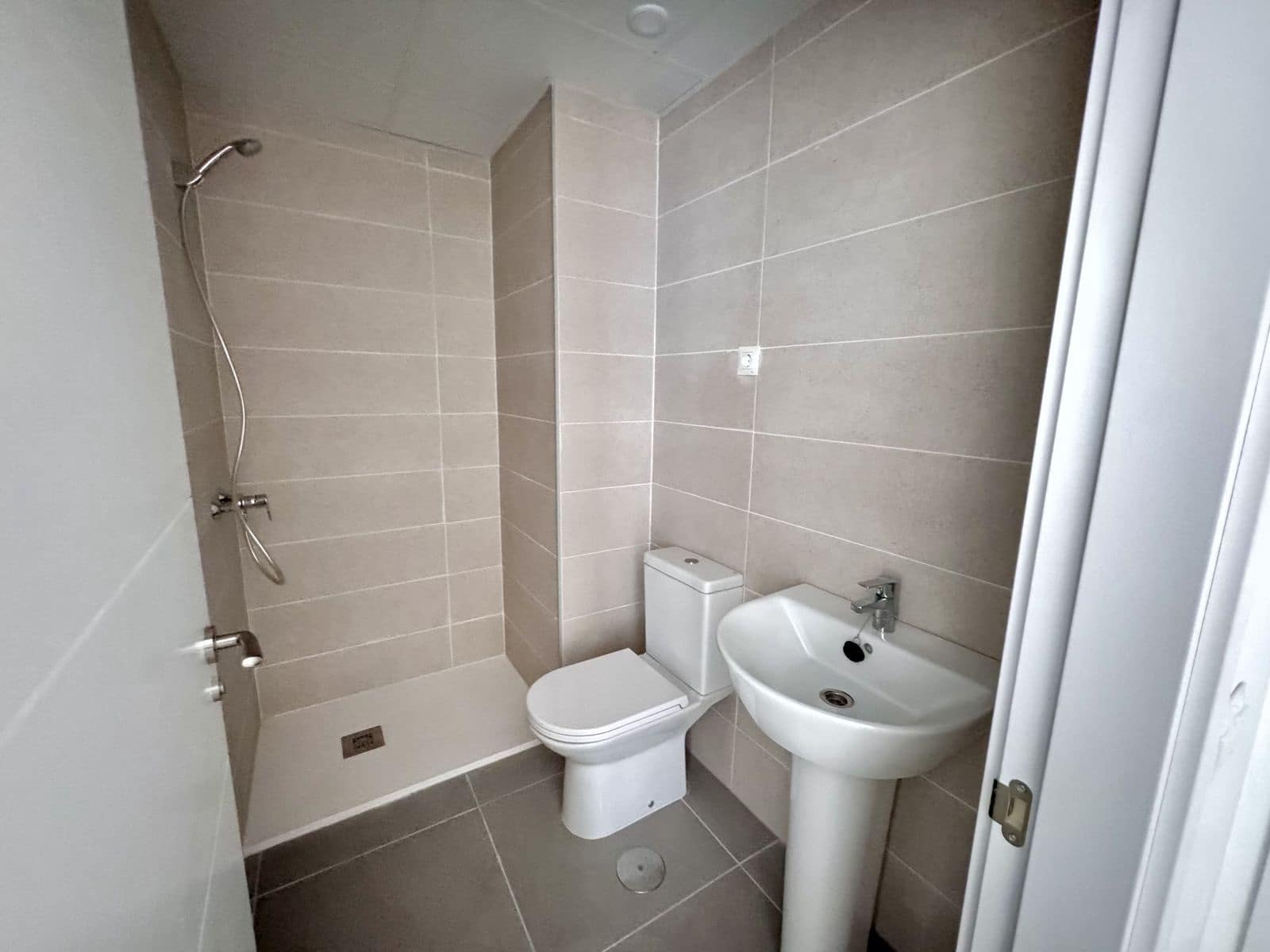 2 bedroom Apartment for sale in Benalmadena Costa - € 699,000 (Ref: 10020576)