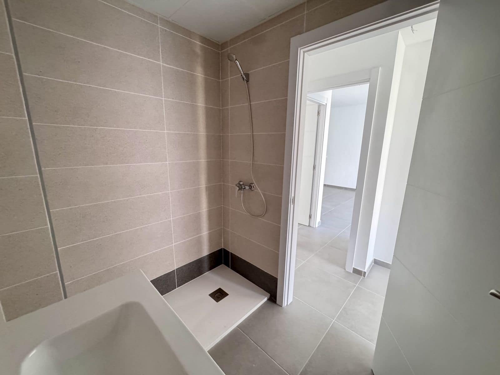 2 bedroom Apartment for sale in Benalmadena Costa - € 699,000 (Ref: 10020576)