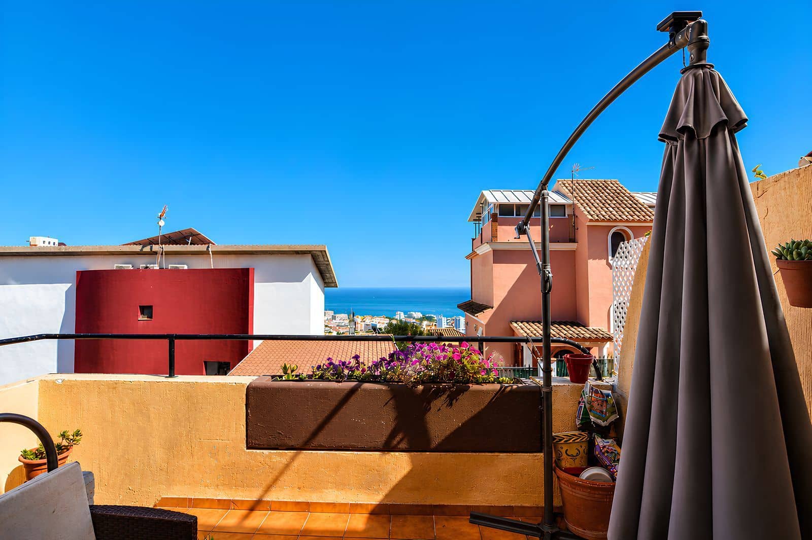 4 bedroom Townhouse for sale in Benalmadena - € 380,000 (Ref: 10020579)