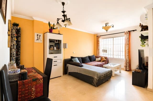 4 bedroom Townhouse for sale in Benalmádena - € 380,000 (Ref: 10020579)