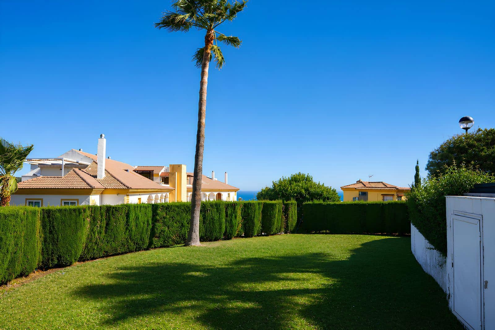 4 bedroom Townhouse for sale in Benalmadena - € 380,000 (Ref: 10020579)