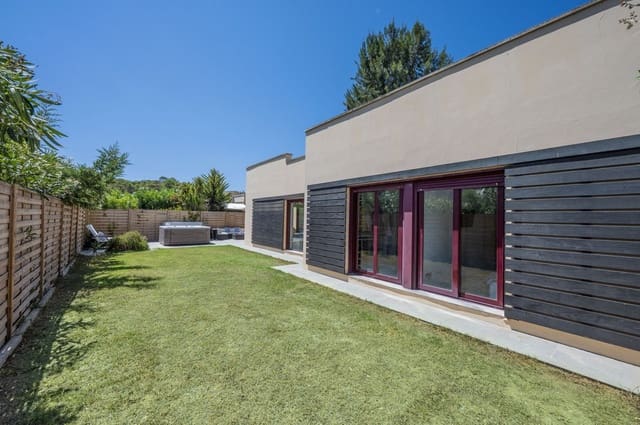 Chalet de 3 habitaciones en Benahavís en venta - 495.000 € (Ref: 10020581)