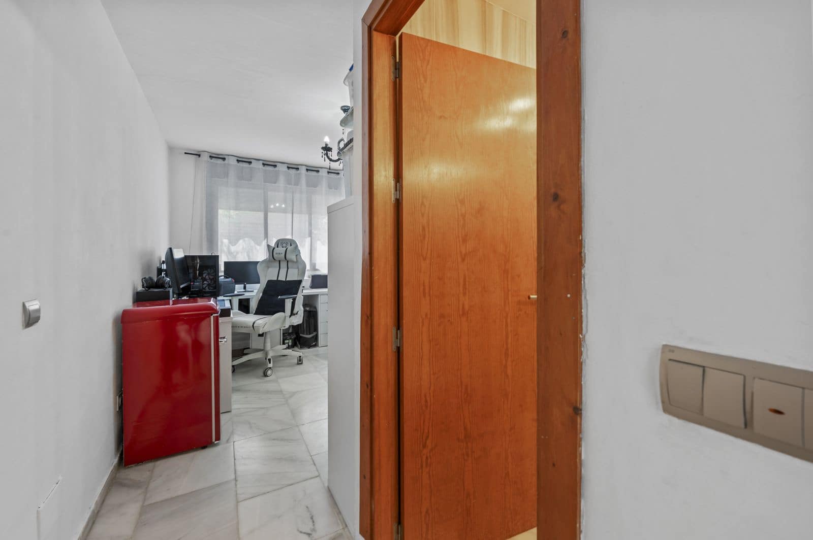 Chalet de 3 habitaciones en Benahavís en venta - 495.000 € (Ref: 10020581)