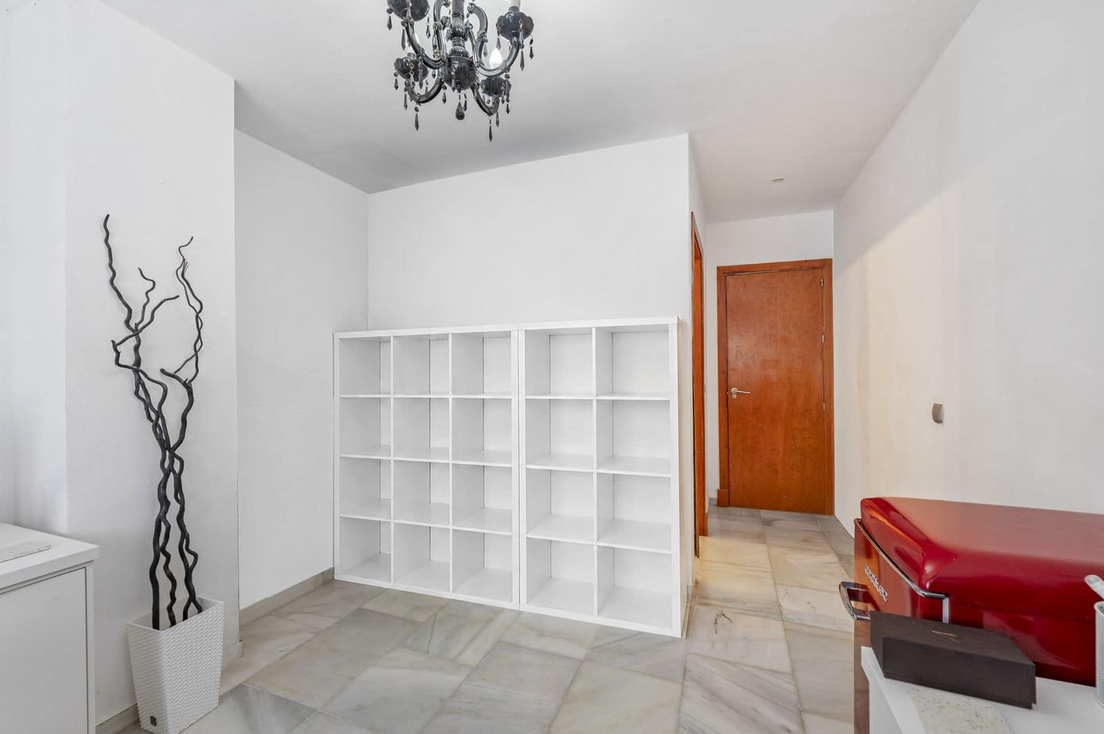 Chalet de 3 habitaciones en Benahavís en venta - 495.000 € (Ref: 10020581)