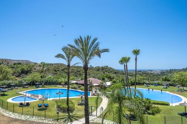 Chalet de 3 habitaciones en Benahavís en venta - 495.000 € (Ref: 10020581)