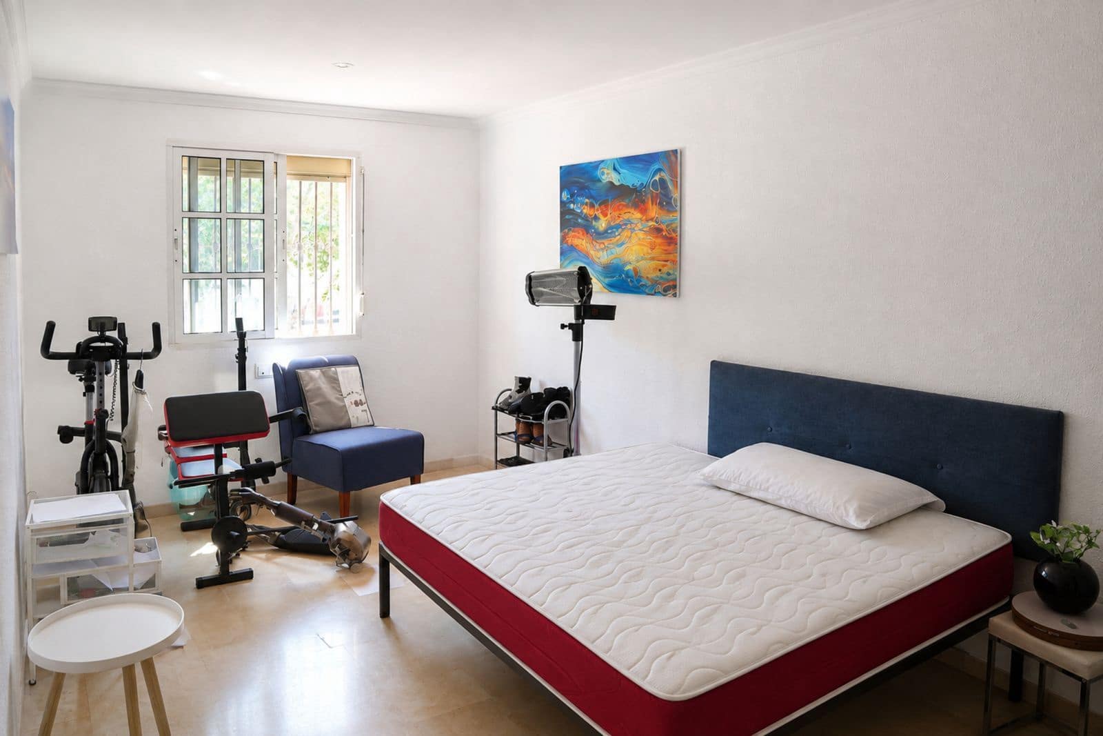 5 bedroom Villa for sale in Marbella - € 1,100,000 (Ref: 10020583)