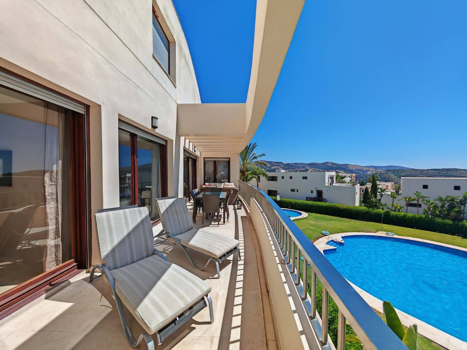 3 quarto Apartamento para venda em Los Monteros - 515 000 € (Ref: 10020584)