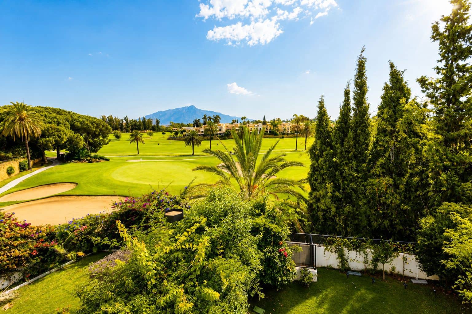 6 slaapkamer Huis te koop in Guadalmina - € 1.450.000 (Ref: 10020585)