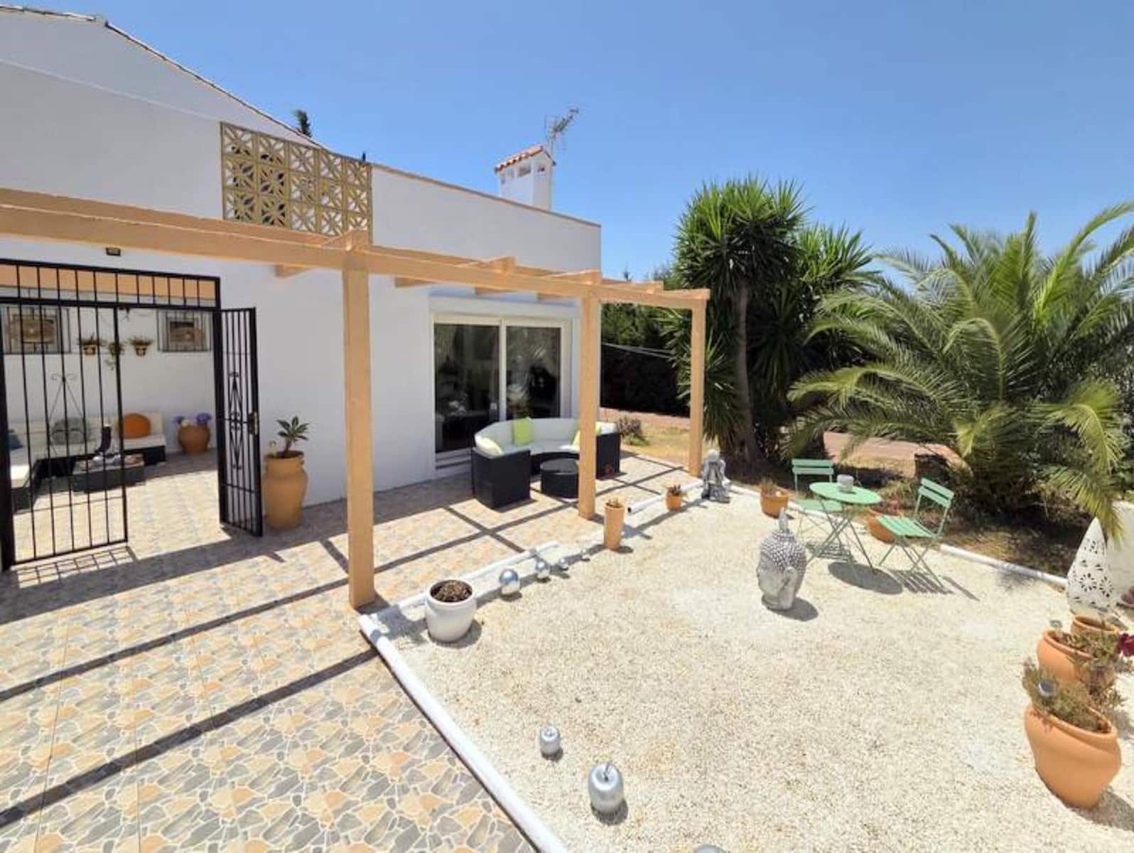 5 bedroom Villa for sale in Manilva - € 595,000 (Ref: 10020586)